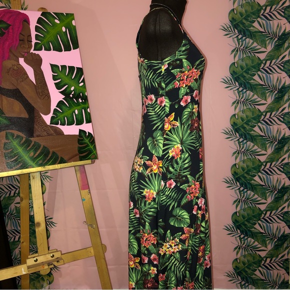 Zinzane Navy (or Black) Tropical Print Maxi Dress - Picture 3 of 8